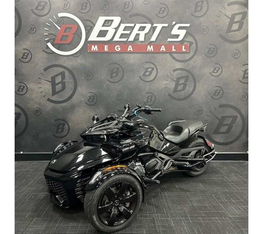 2019 Can-Am® Spyder® F3