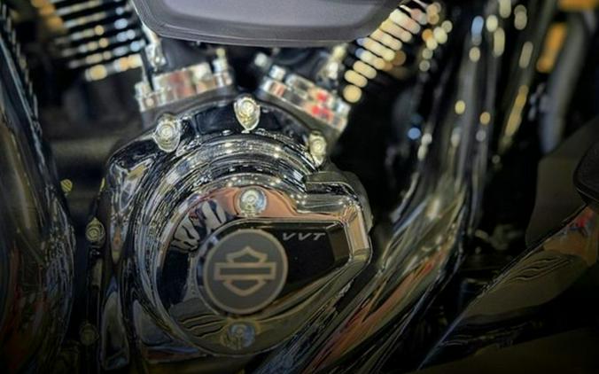 2026 Harley-Davidson® FLHXL - Street Glide® Limited
