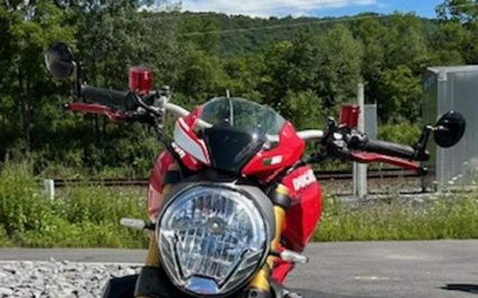 2016 Ducati Monster 1200 S Red