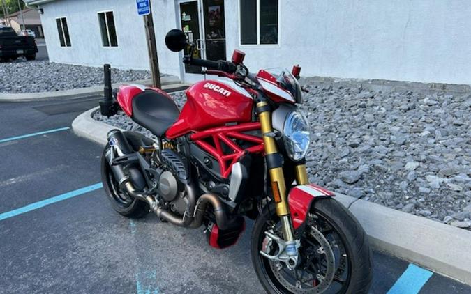 2016 Ducati Monster 1200 S Red