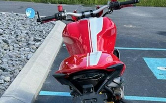 2016 Ducati Monster 1200 S Red