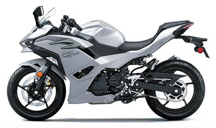 2025 Kawasaki Ninja 500 ABS