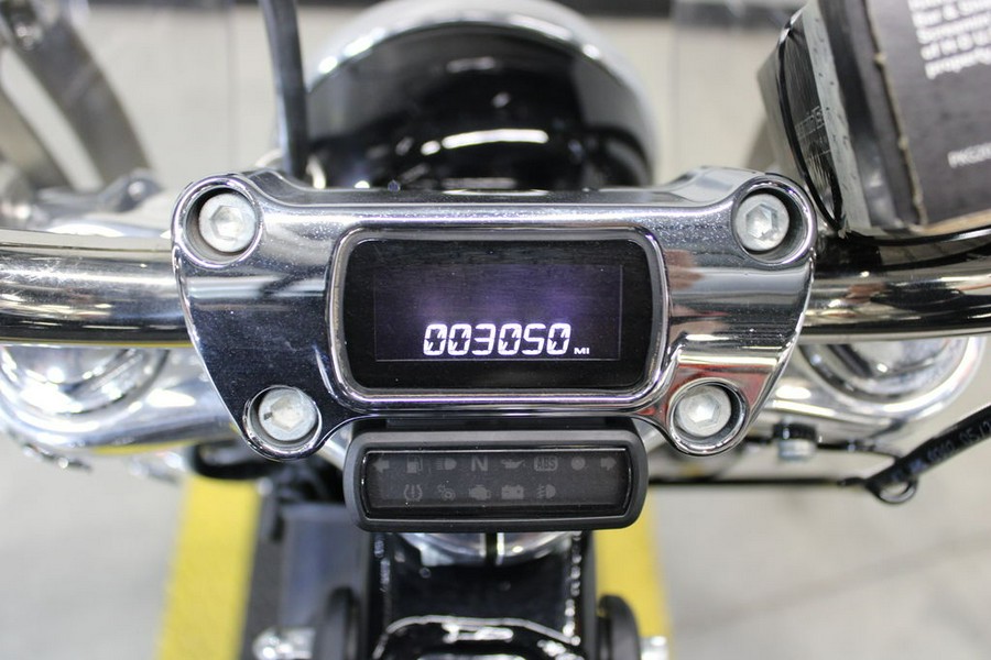 2022 Harley-Davidson® FXST - Softail® Standard