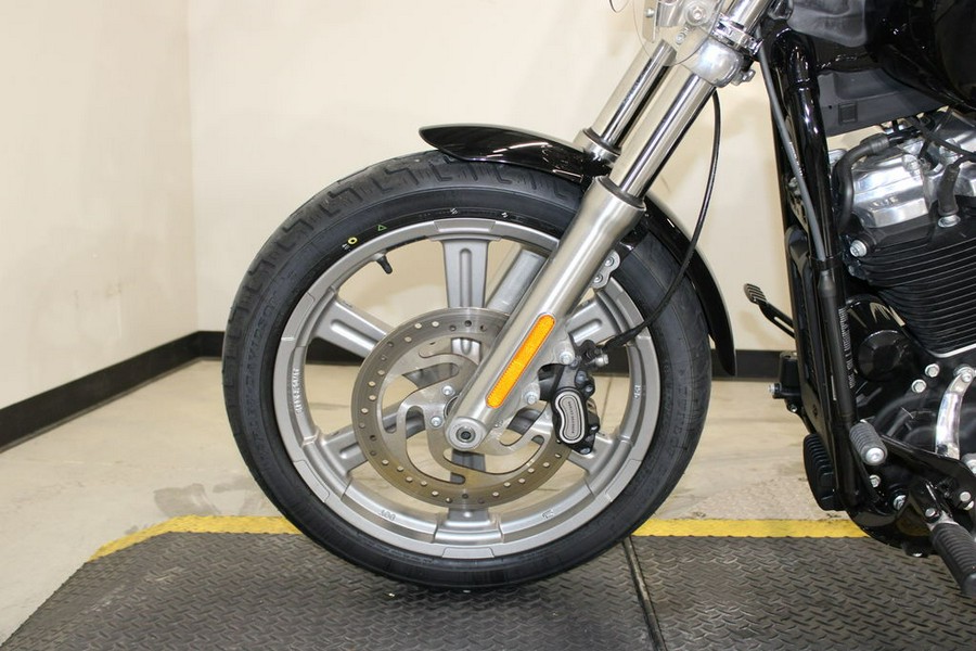 2022 Harley-Davidson® FXST - Softail® Standard