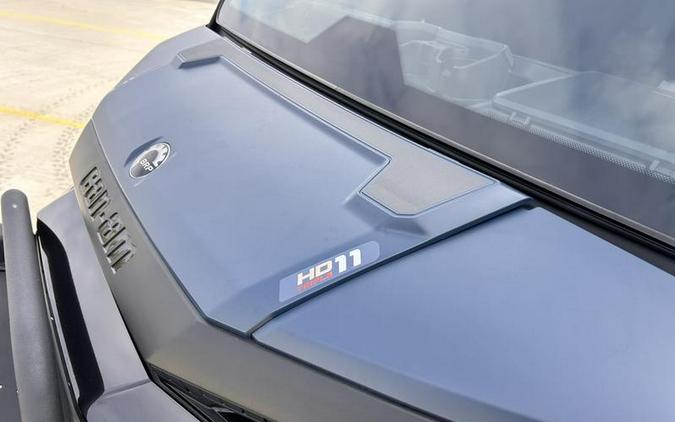 2026 Can-Am® Defender MAX XT CAB HD11 With 10.25 in.display