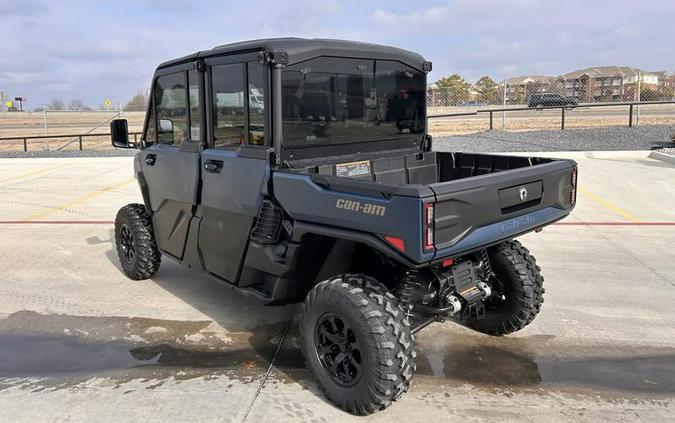 2026 Can-Am® Defender MAX XT CAB HD11 With 10.25 in.display