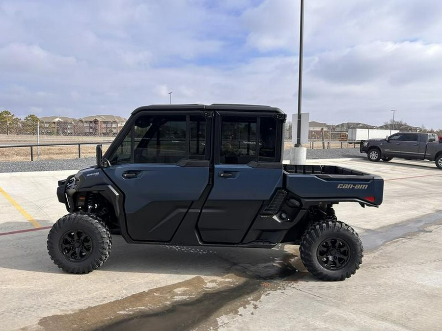 2026 Can-Am® Defender MAX XT CAB HD11 With 10.25 in.display