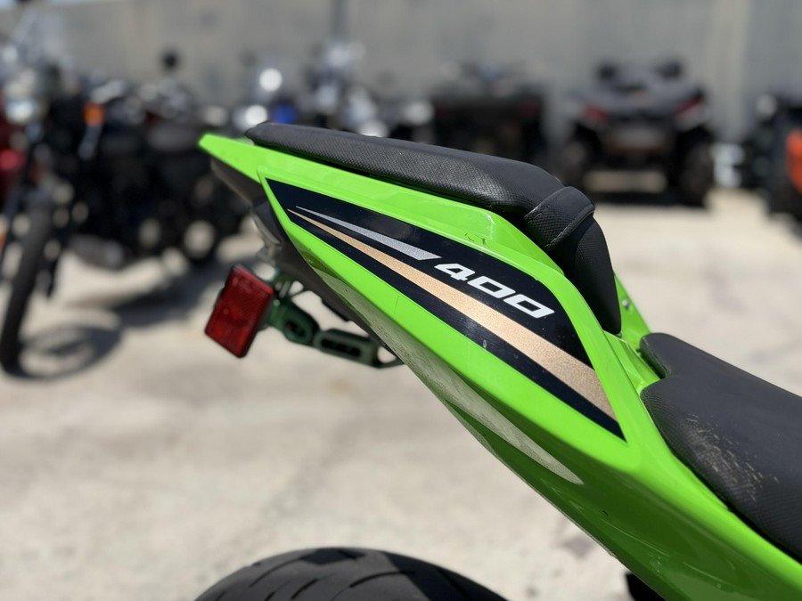 2020 Kawasaki Ninja 400 Base