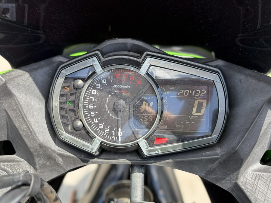 2020 Kawasaki Ninja 400 Base