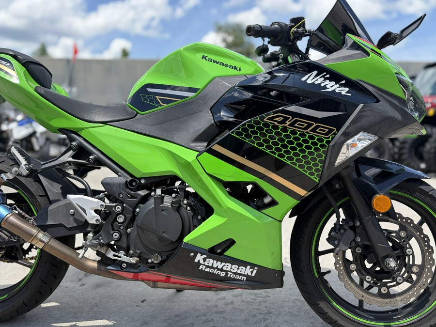 2020 Kawasaki Ninja 400 Base