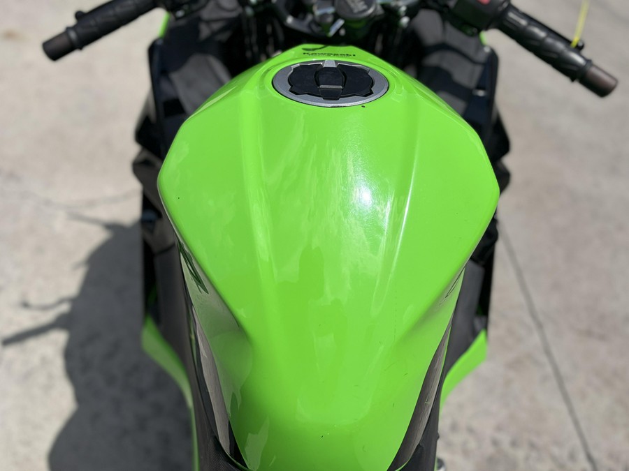 2020 Kawasaki Ninja 400 Base