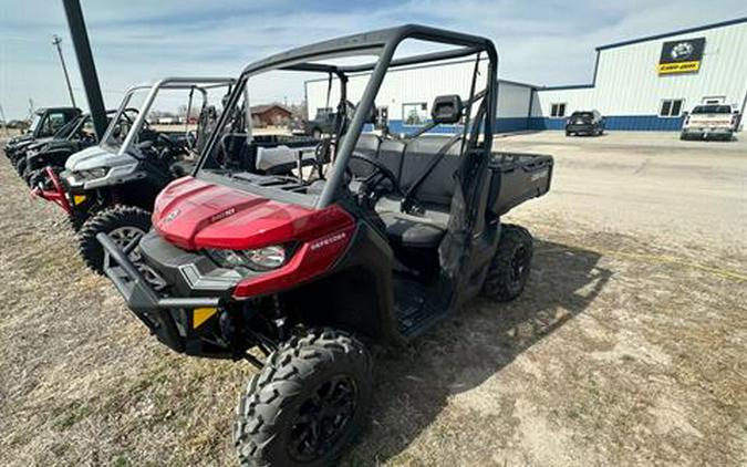 2024 Can-Am Defender DPS HD10