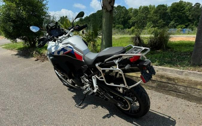 2024 BMW F 900 GS Adventure White Aluminum Metal Matte