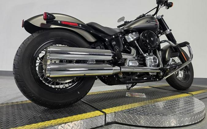 2021 Harley-Davidson® FLSL - Softail Slim®