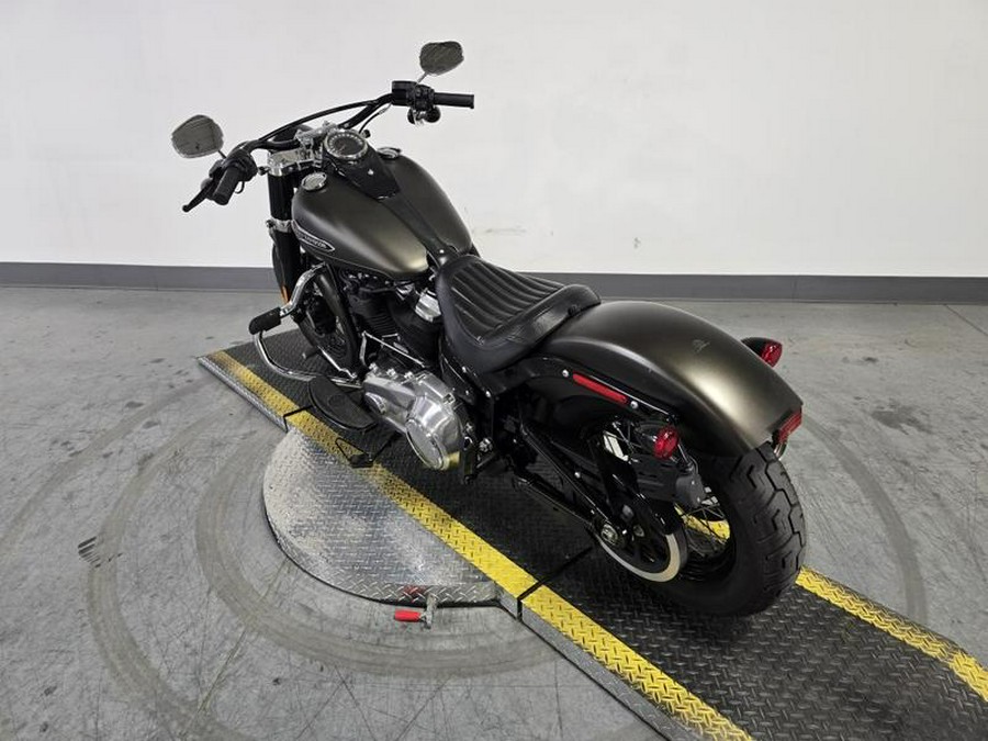 2021 Harley-Davidson® FLSL - Softail Slim®