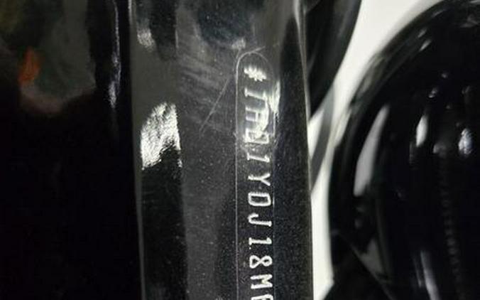 2021 Harley-Davidson® FLSL - Softail Slim®