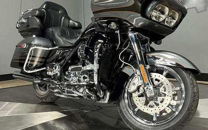 2016 Harley-Davidson® FLTRUSE - CVO™ Road Glide Ultra®