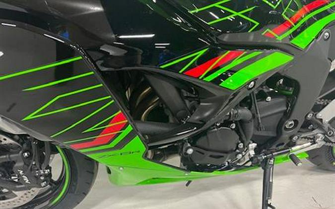 2024 Kawasaki Ninja ZX-6R KRT Edition