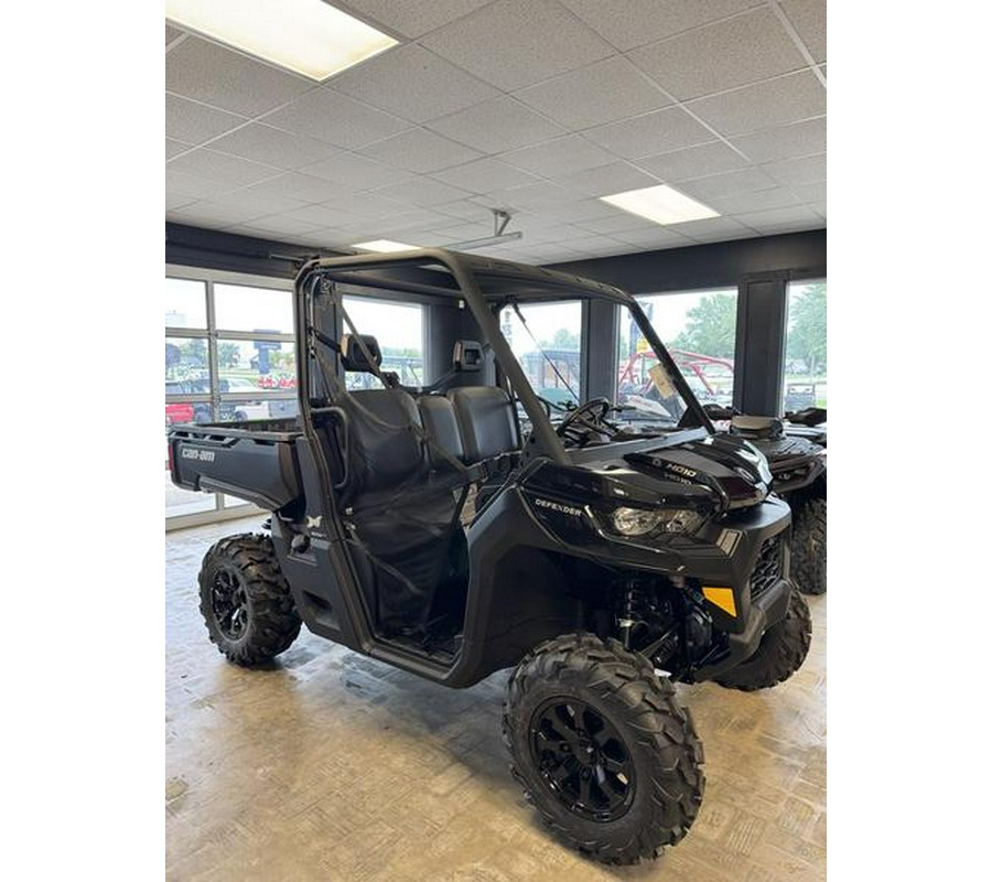 2025 Can-Am® Defender DPS HD10
