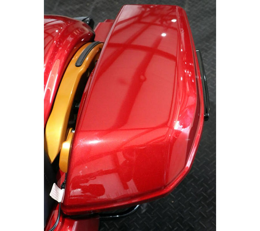 2025 Harley-Davidson® FLTRX - Road Glide®