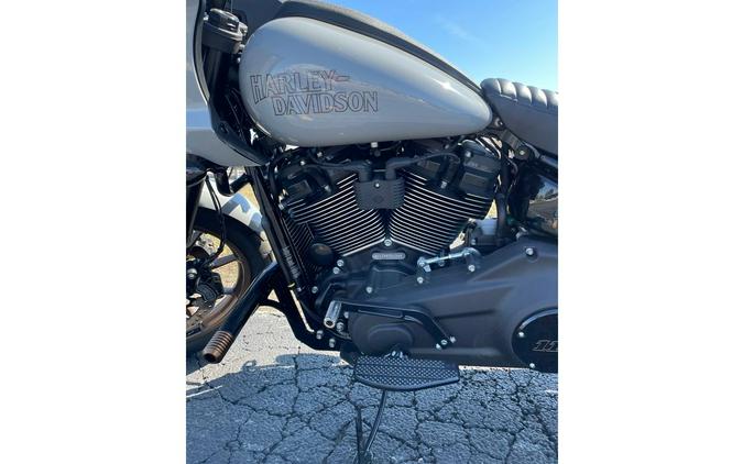 2024 FXLRST - GRAY - Harley-Davidson®