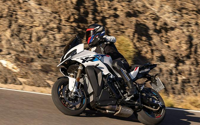 2025 BMW S 1000 XR