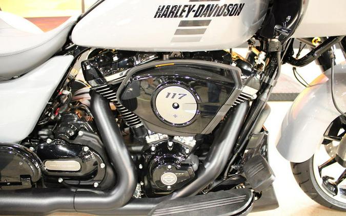 2026 Harley-Davidson® FLTRT - Road Glide® 3