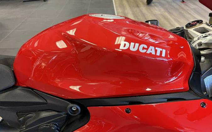 2014 Ducati Superbike 1199 Panigale
