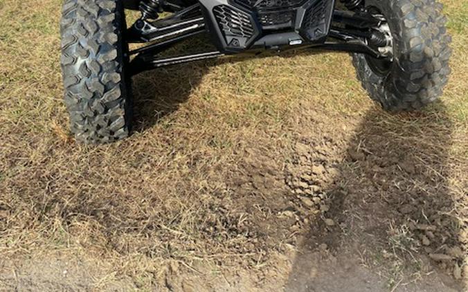 2024 Can-Am™ Maverick X3 RS TURBO RR