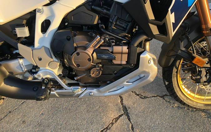 2025 Honda AFRICA TWIN ADVENTURE SPORTS ES DCT