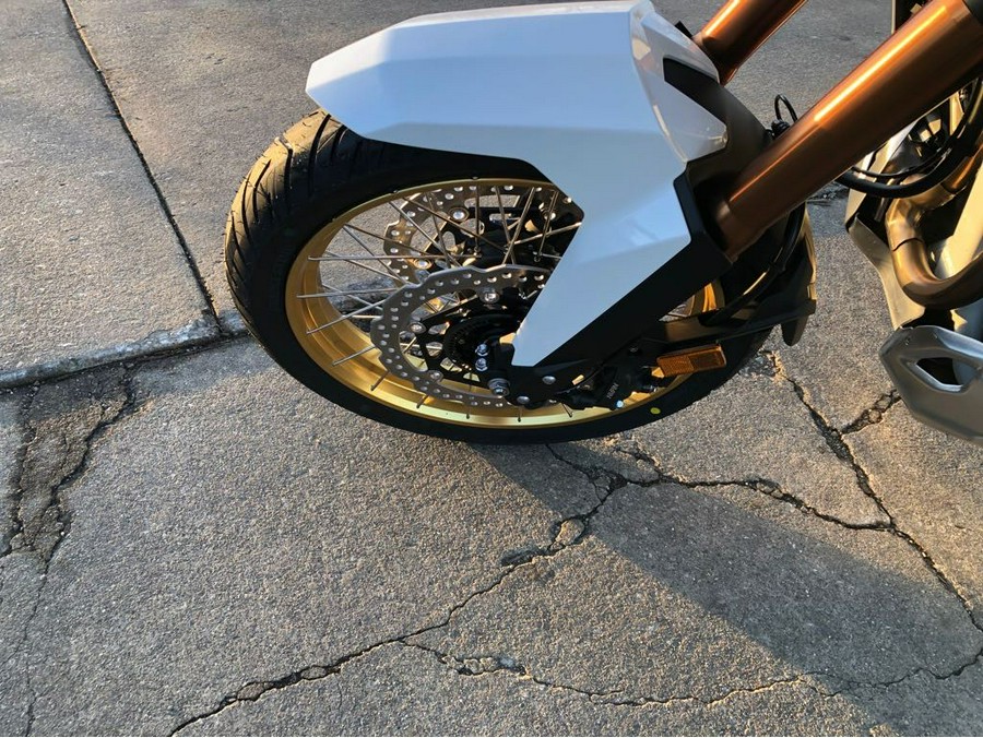 2025 Honda AFRICA TWIN ADVENTURE SPORTS ES DCT