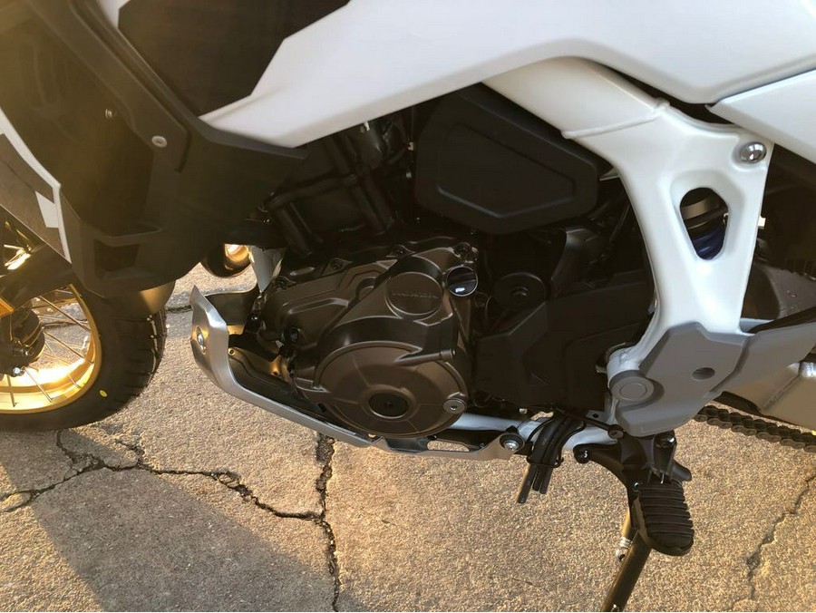 2025 Honda AFRICA TWIN ADVENTURE SPORTS ES DCT