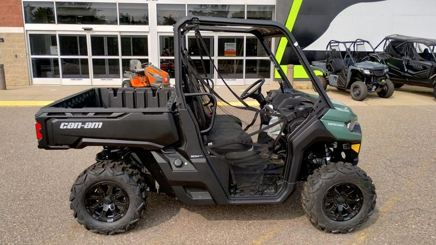 2025 Can-Am® Defender DPS HD9 Compass Green
