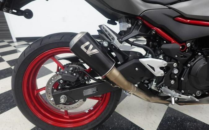 2025 Kawasaki Z500 SE ABS