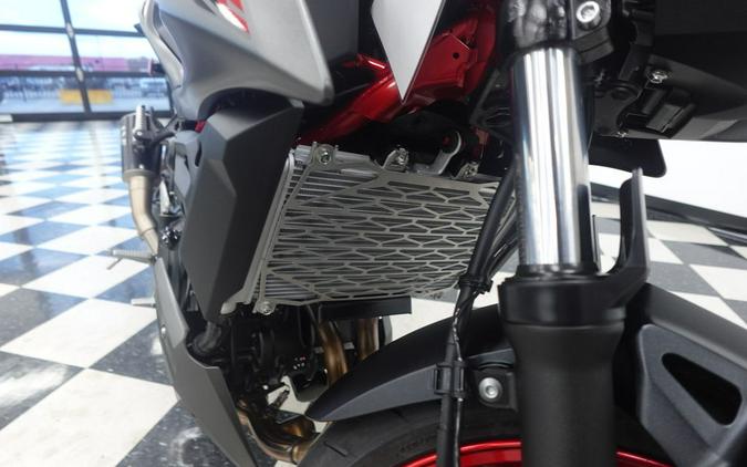 2025 Kawasaki Z500 SE ABS