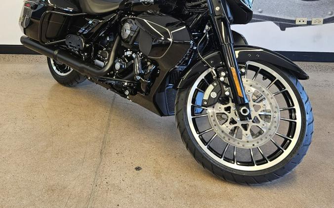 2026 Street Glide Limited FLHXL