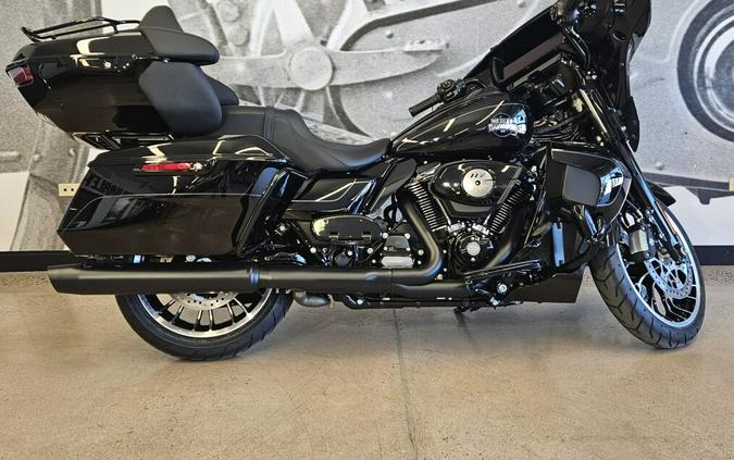 2026 Street Glide Limited FLHXL