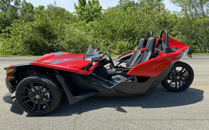 2026 Polaris Slingshot® S Manual
