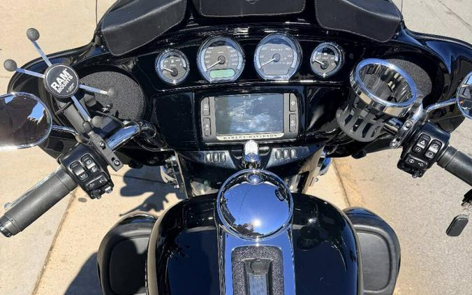 2017 Harley-Davidson Ultra Limited FLHTK