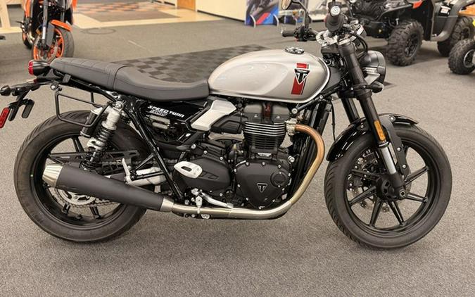 2025 Triumph Speed Twin 900 Base