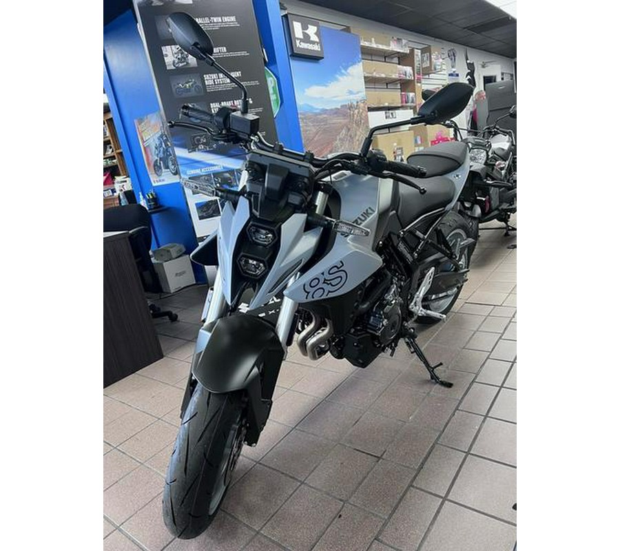 2024 Suzuki GSX-8S