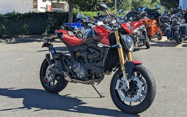 2025 Ducati Monster SP