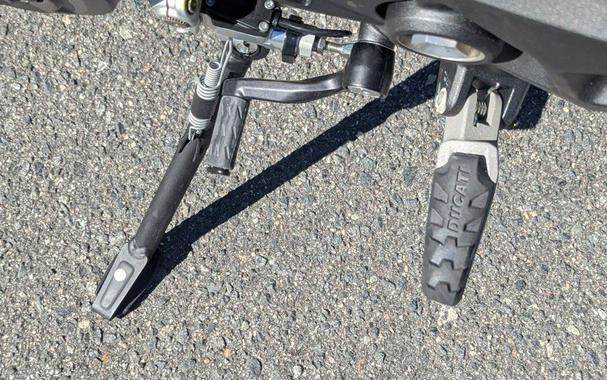 2025 Ducati Monster SP