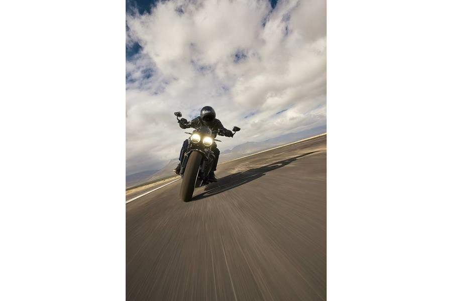 2025 Triumph Rocket 3 Storm R