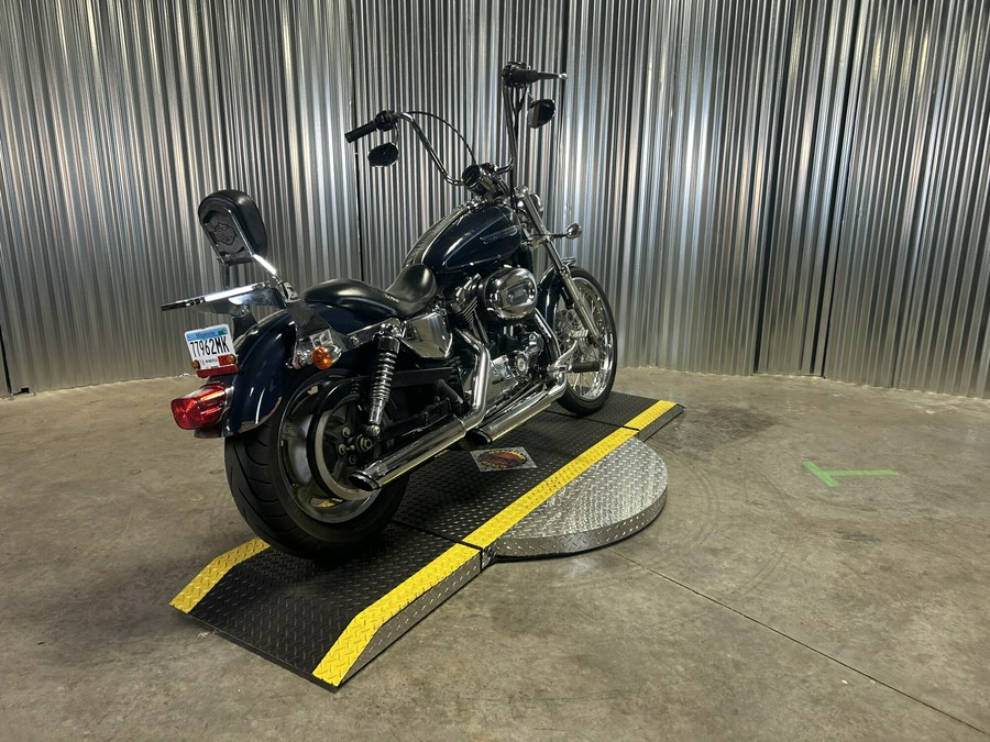 2009 Harley-Davidson 1200 Custom DARK BLUE PEARL W/PINSTRIPE