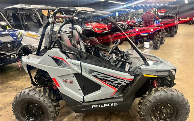 2024 Polaris RZR 200 EFI