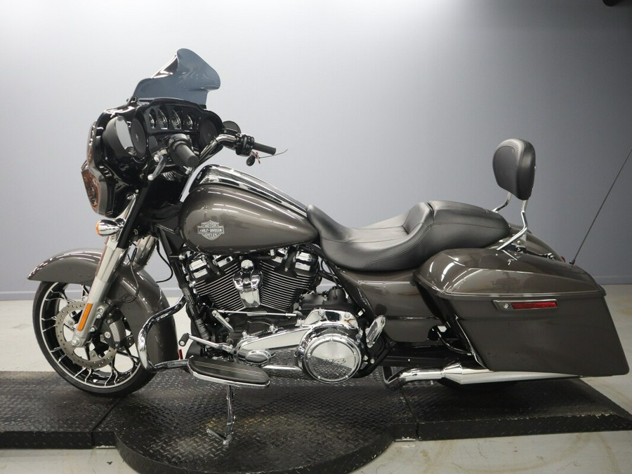 2023 Harley-Davidson Street Glide Special