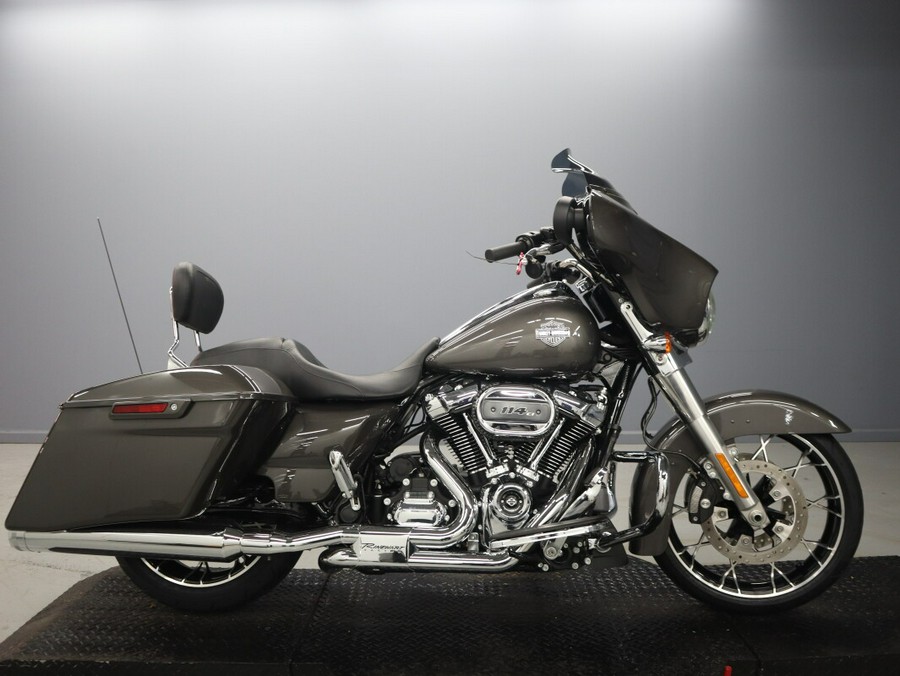 2023 Harley-Davidson Street Glide Special