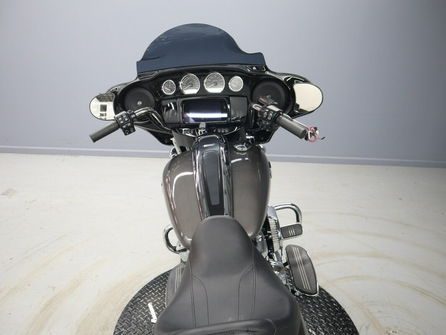 2023 Harley-Davidson Street Glide Special