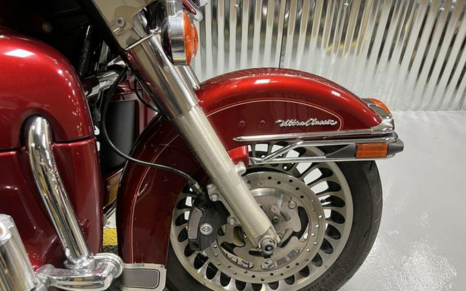 2009 Harley-Davidson FLHTCU - Ultra Classic Electra Glide